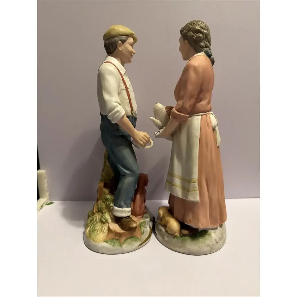 Homco #1425 Man & Woman with Dogs Figurines 10